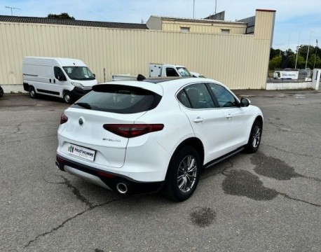 STELVIO 2.2 DIESEL 150CH LUSSO AT8 TOIT OUVRANT