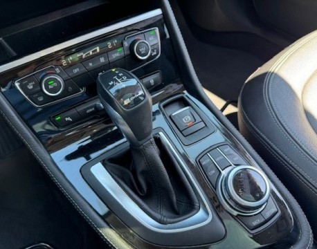 SERIE 2 ACTIVETOURER (F45) 225XEA 224CH LUXURY HYBRIDE