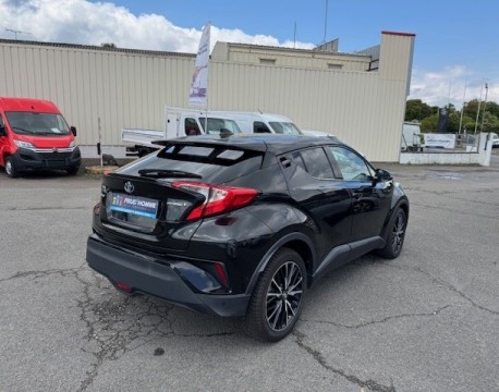 C-HR 122H DISTINCTIVE 2WD E-CVT
