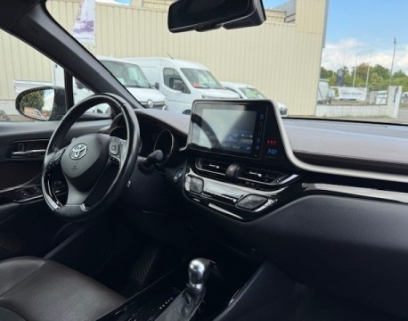 C-HR 122H DISTINCTIVE 2WD E-CVT