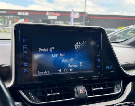C-HR 122H DISTINCTIVE 2WD E-CVT