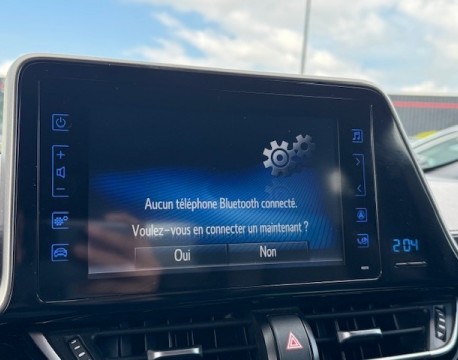 C-HR 122H DISTINCTIVE 2WD E-CVT