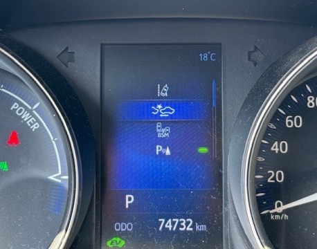 C-HR 122H DISTINCTIVE 2WD E-CVT
