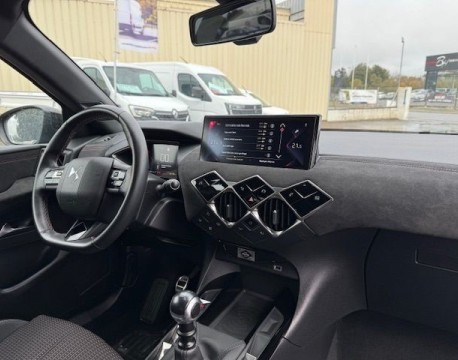 DS 3 CROSSBACK BLUEHDI 100CH PERFORMANCE LINE