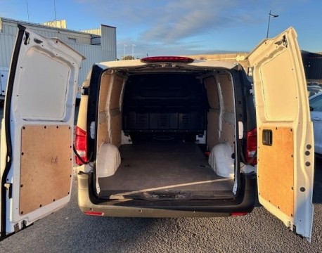 VITO FOURGON 114 CDI LONG FIRST BVA 136CH