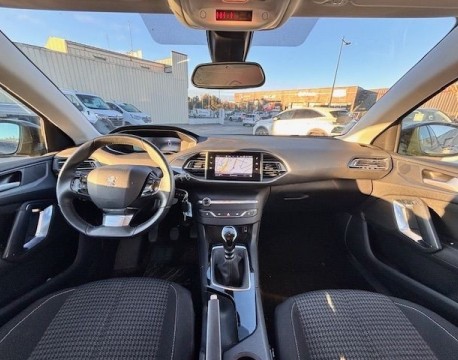 308 SW 1.5 BLUEHDI 130CH S&S ACTIVE BUSINESS