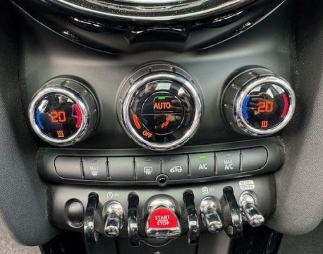 MINI 5 PORTES COOPER S 178CH EDITION CAMDEN BVA7