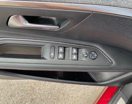 3008 GT LINE 1.2 PURETECH 130CH DISTRIBUTION NEUVE