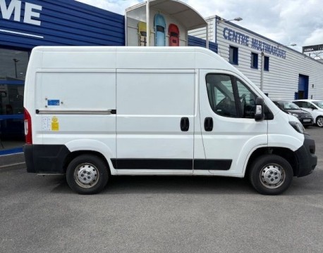 BOXER FOURGON 330 L1H2 2.0 BLUEHDI 110 PREMIUM PACK + HAYON 500KG