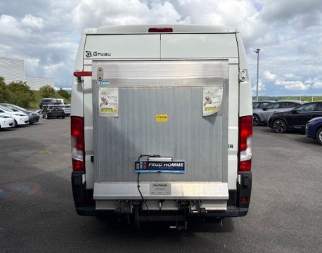 BOXER FOURGON 330 L1H2 2.0 BLUEHDI 110 PREMIUM PACK + HAYON 500KG
