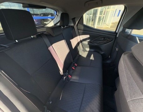 YARIS 116H COLLECTION 5P HYBRIDE
