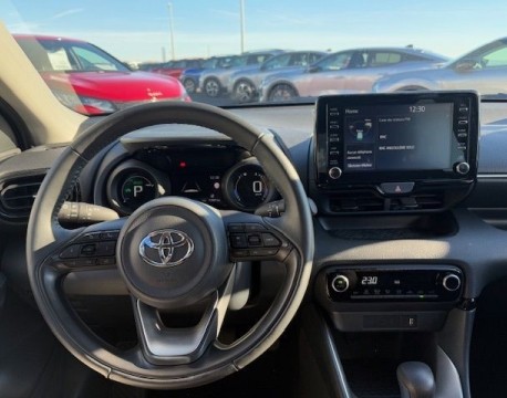 YARIS 116H COLLECTION 5P HYBRIDE