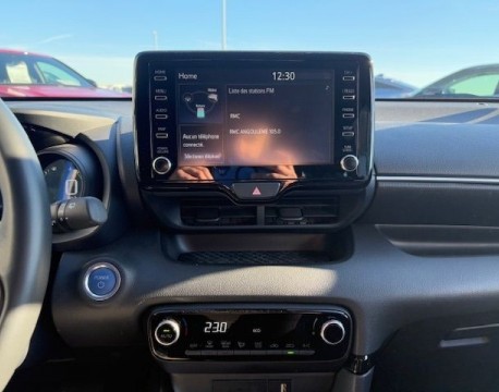 YARIS 116H COLLECTION 5P HYBRIDE
