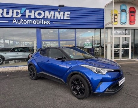C-HR 122H GRAPHIC 2WD E-CVT RC18