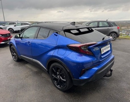 C-HR 122H GRAPHIC 2WD E-CVT RC18