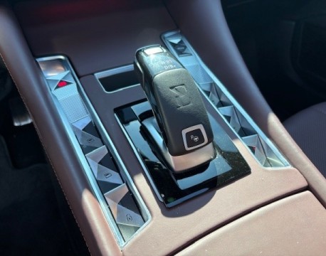 DS 9 HYBRID E-TENSE 225CH RIVOLI+ AMBIANCE OPERA