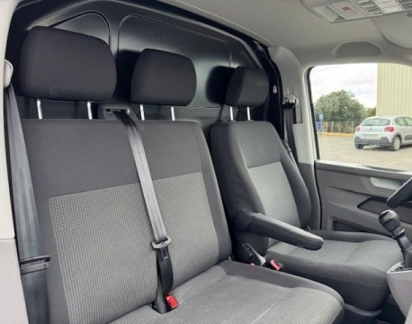 TRANSPORTER FOURGON 2.8T L1H1 2.0 TDI 110CH BUSINESS