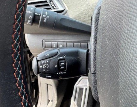 308 1.2 PURETECH 130CH TECH EDITION + PARK ASSIST