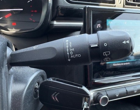 C3 SOCIETE 1.5 BLUEHDI 100CH FEEL NAV
