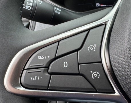 CLIO V 1.5 BLUE DCI 100CH EVOLUTION + CAMERA & CARPLAY