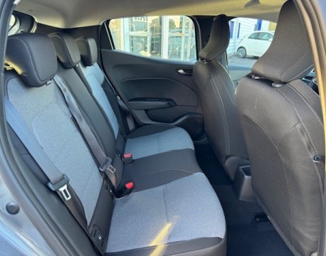 CLIO V 1.5 BLUE DCI 100CH EVOLUTION + CAMERA & CARPLAY