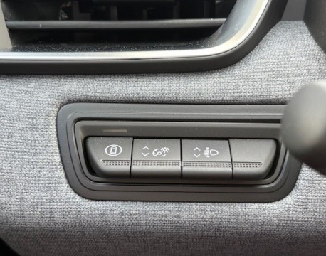 CLIO V 1.5 BLUE DCI 100CH EVOLUTION + CAMERA & CARPLAY