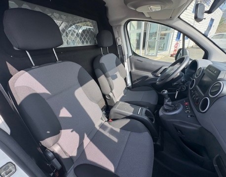 BERLINGO BLUEHDI 75CH CLUB + OPTIONS