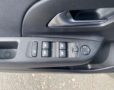 CORSA GS LINE 1.2 100CH BVM6