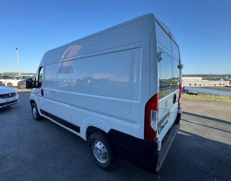 BOXER FOURGON 335 L2H2 2.2 BLUEHDI S&S 140CH PREMIUM