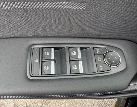 SYMBIOZ 1.6 E-TECH FULL HYBRID 145CH ESPRIT ALPINE