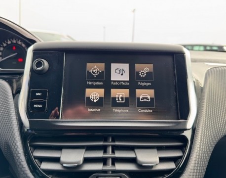 2008 1.2 PURETECH 82CH STYLE DISTRIBUTION NEUVE