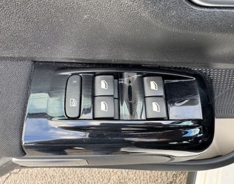 C3 BLUEHDI 100CH FEEL BUSINESS