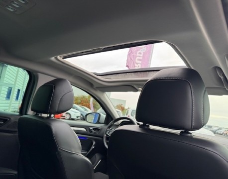 MEGANE IV 1.3 TCE 140CH FAP INTENS TOIT OUVRANT