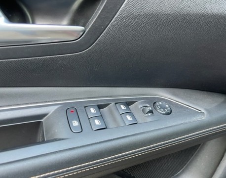 3008 1.5 BLUEHDI 130CH GT LINE DITSTRIBUTION NEUVE