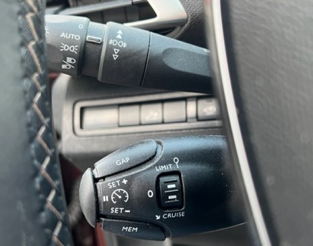 3008 1.5 BLUEHDI 130CH GT LINE DITSTRIBUTION NEUVE