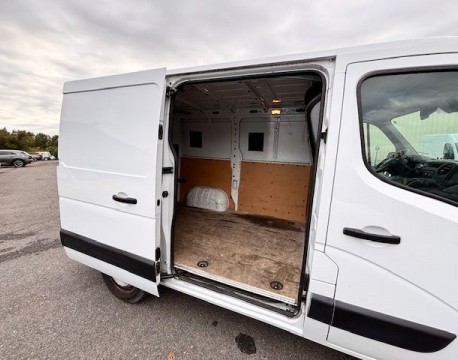 MASTER III FOURGON F3300 L1H1 2.3 DCI 135CH GRAND CONFORT E6