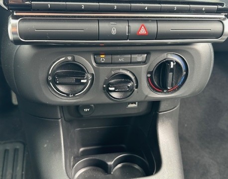 C3 PURETECH 82CH FEEL DISTRIBUTION NEUVE