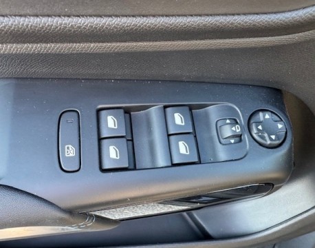 C5 AIRCROSS 1.5 BLUEHDI 130CH MAX EAT8 BOITE AUTOMATIQUE