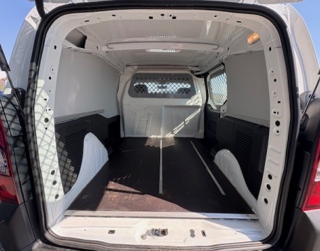 BERLINGO BLUEHDI 75CH CLUB + OPTIONS