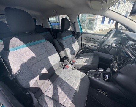 C3 1.2 PURETECH 110CH S&S SHINE PACK EAT6 + BOITIER FLEX FUEL