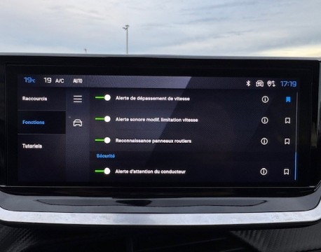 208 1.2 HYBRID 100CH ALLURE E-DCS6