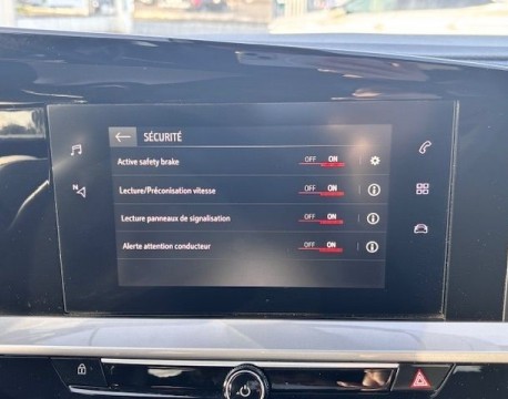 MOKKA 1.5 D 110CH GS