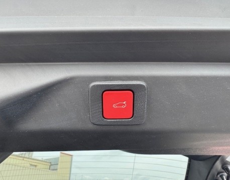 3008 1.2 HYBRID 145CH GT E-DCS6