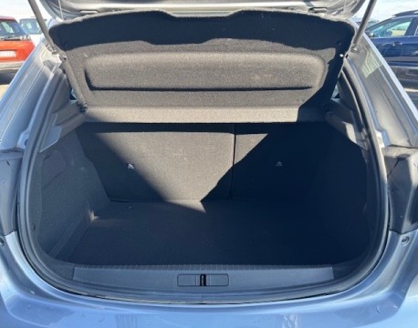 208 1.2 PURETECH 100CH ACTIVE BUSINESS EAT8