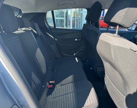 208 1.2 PURETECH 100CH ACTIVE BUSINESS EAT8