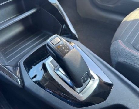 208 1.2 PURETECH 100CH ACTIVE BUSINESS EAT8