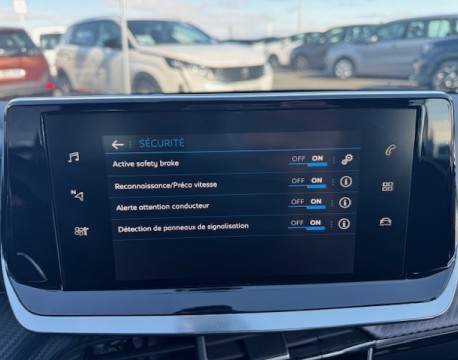 208 1.2 PURETECH 100CH ACTIVE BUSINESS EAT8