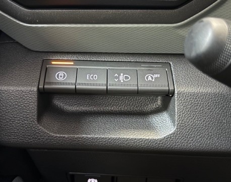 DUSTER 1.2 TCE MILD HYBRID 130CH EXTREME 4X2 + OPTIONS !