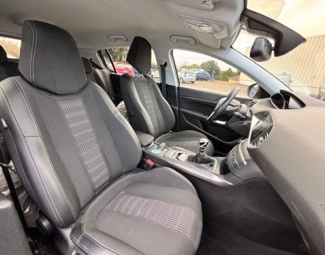 308 1.2 PURETECH 110CH ALLURE DISTRIBUTION NEUVE