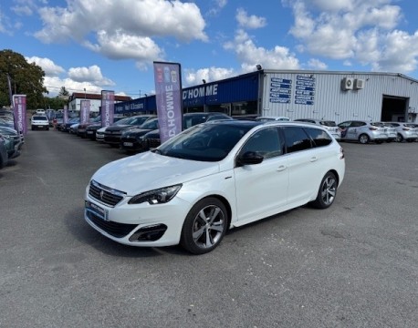 308 SW 1.2 PURETECH 130CH GT LINE TOIT PANO + DISTRIBUTION NEUVE